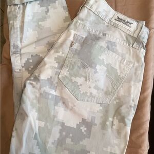 Levi's 524 Ankle Pants